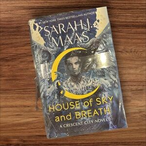 Sarah J. Maas Crescent City Hardcover Bundle – NEW – Books 1 & 2